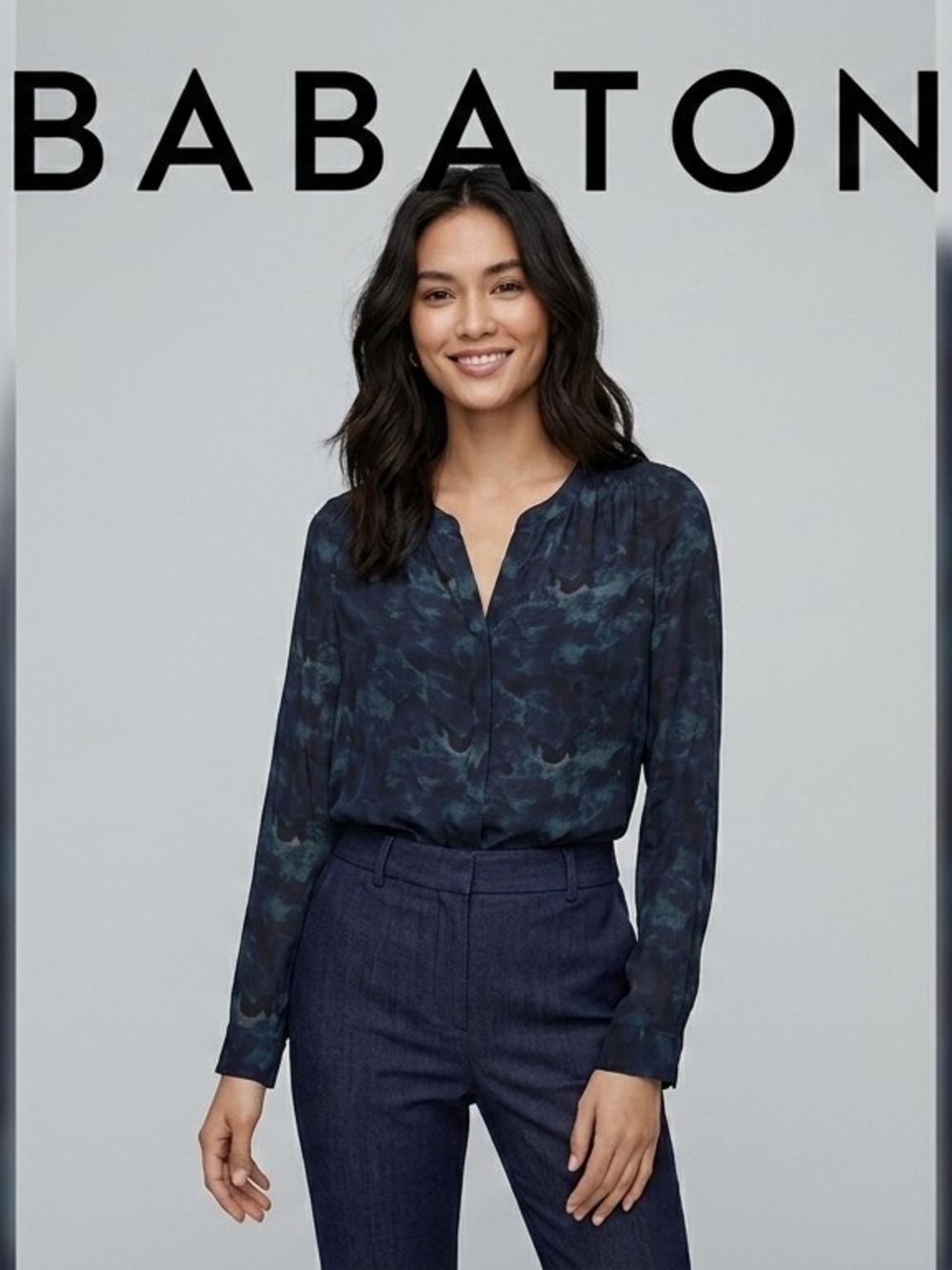 Babaton 100 Silk Dark Navy & Teal Printed V-Neck Blouse